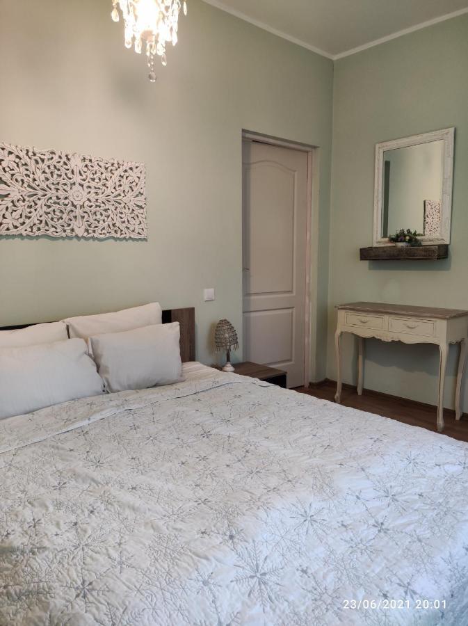 Boutigue City House With Terrace And Garden Free Parking Riga Kültér fotó